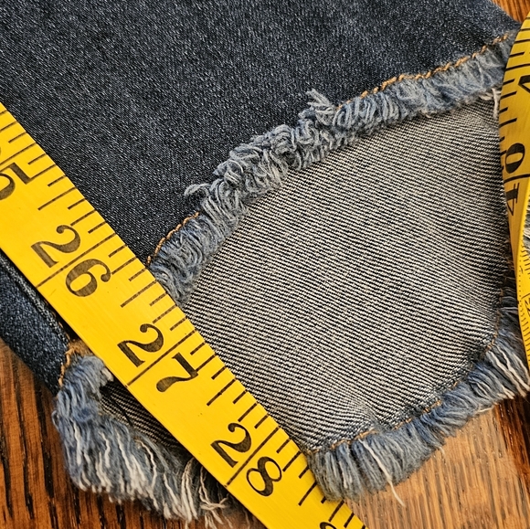 1822 Denim Blue Skinny Stretch Jeans with Frayed High Low Hem - Picture 10 of 10